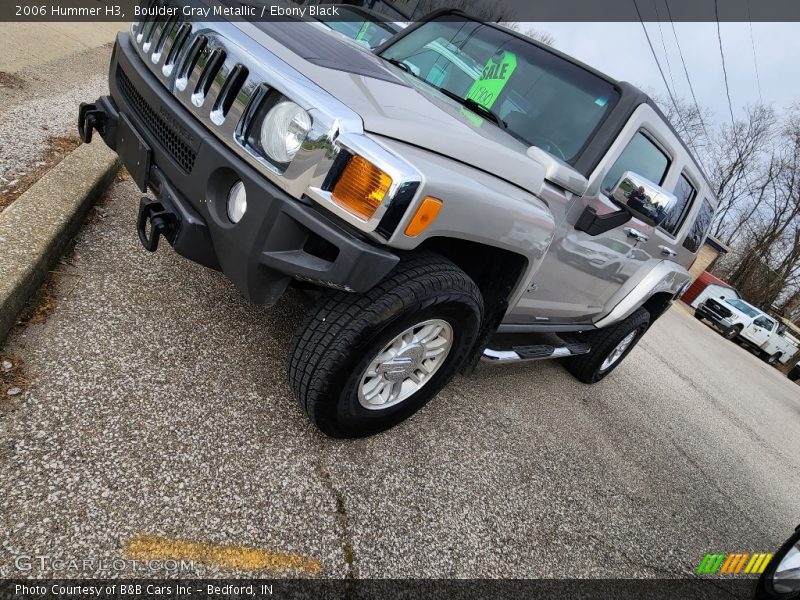 Boulder Gray Metallic / Ebony Black 2006 Hummer H3