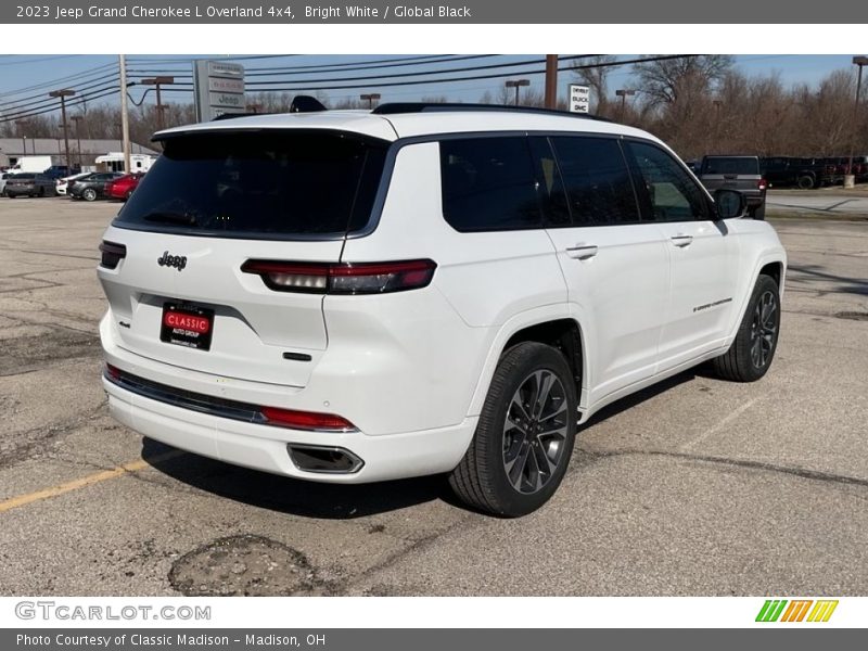 Bright White / Global Black 2023 Jeep Grand Cherokee L Overland 4x4