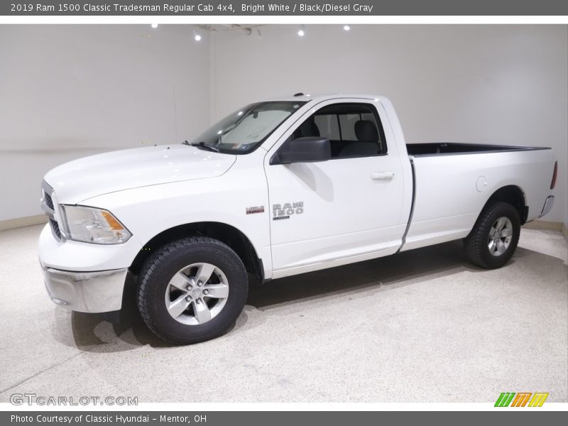 Bright White / Black/Diesel Gray 2019 Ram 1500 Classic Tradesman Regular Cab 4x4