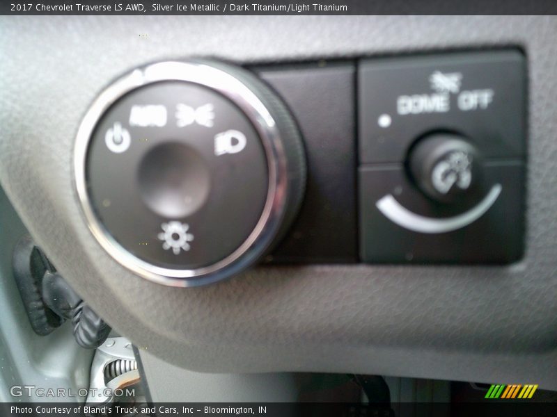 Silver Ice Metallic / Dark Titanium/Light Titanium 2017 Chevrolet Traverse LS AWD
