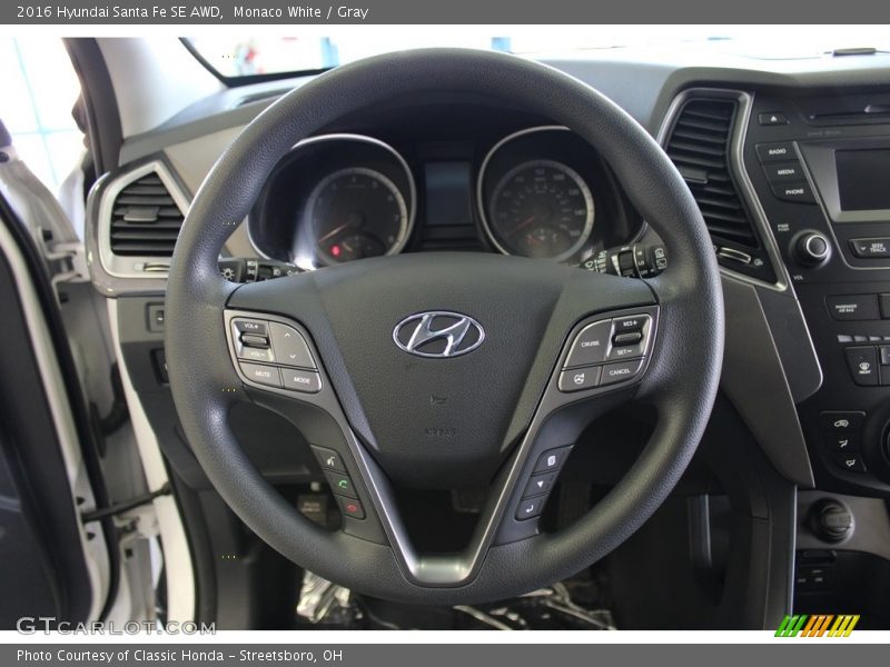  2016 Santa Fe SE AWD Steering Wheel