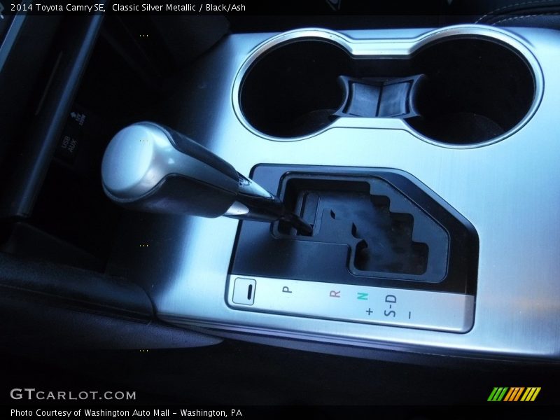 Classic Silver Metallic / Black/Ash 2014 Toyota Camry SE