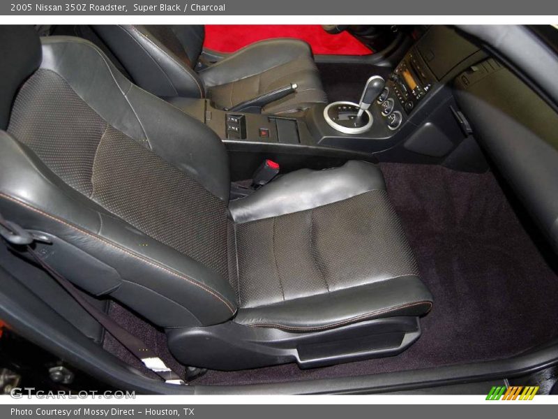 Super Black / Charcoal 2005 Nissan 350Z Roadster