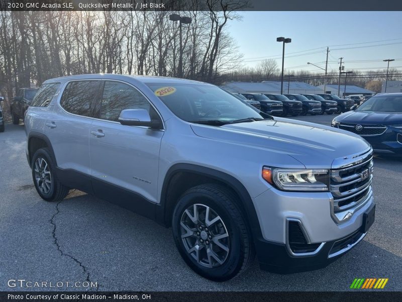 Front 3/4 View of 2020 Acadia SLE