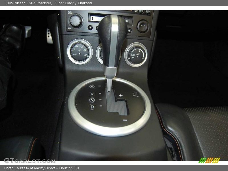 Super Black / Charcoal 2005 Nissan 350Z Roadster