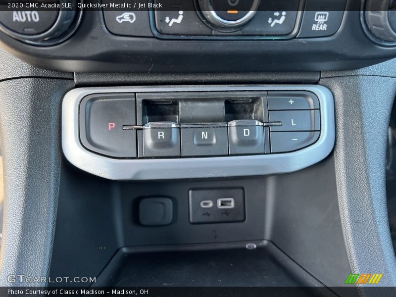 Quicksilver Metallic / Jet Black 2020 GMC Acadia SLE