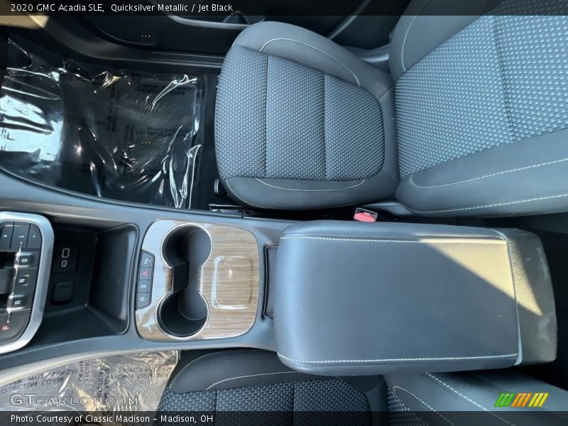Quicksilver Metallic / Jet Black 2020 GMC Acadia SLE