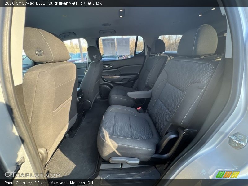 Quicksilver Metallic / Jet Black 2020 GMC Acadia SLE