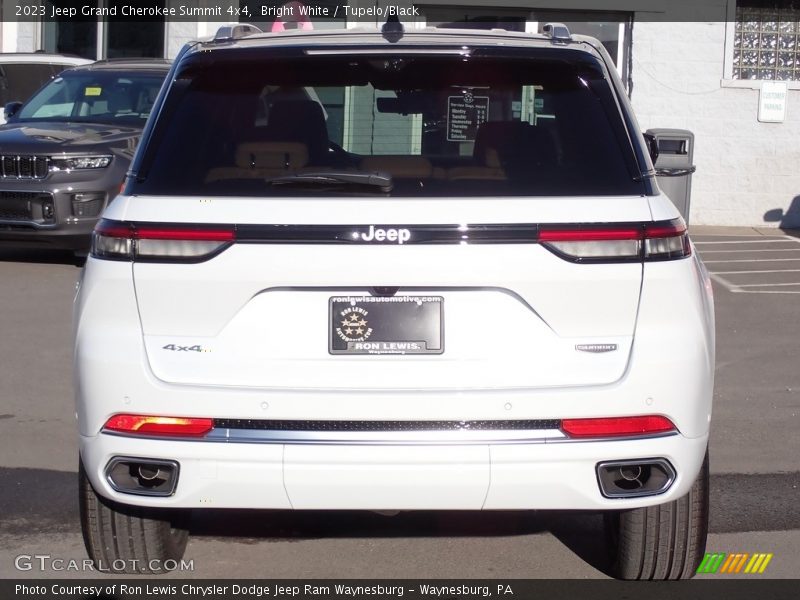 Bright White / Tupelo/Black 2023 Jeep Grand Cherokee Summit 4x4