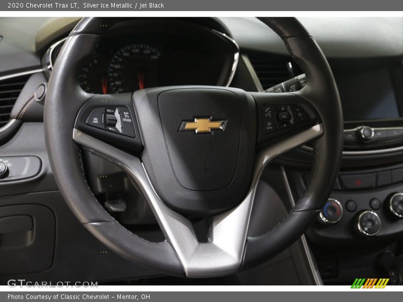 Silver Ice Metallic / Jet Black 2020 Chevrolet Trax LT