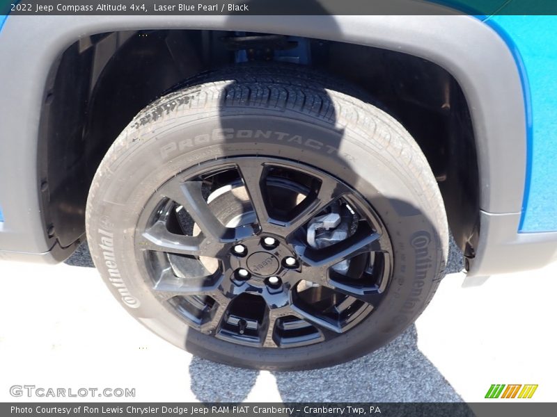 Laser Blue Pearl / Black 2022 Jeep Compass Altitude 4x4