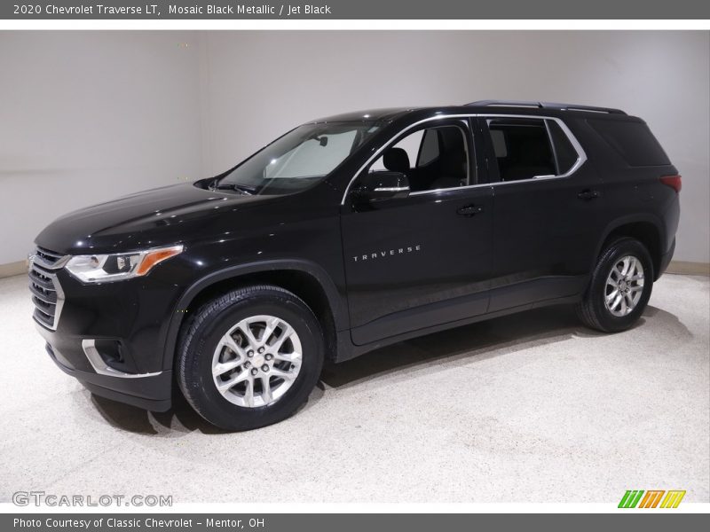 Mosaic Black Metallic / Jet Black 2020 Chevrolet Traverse LT