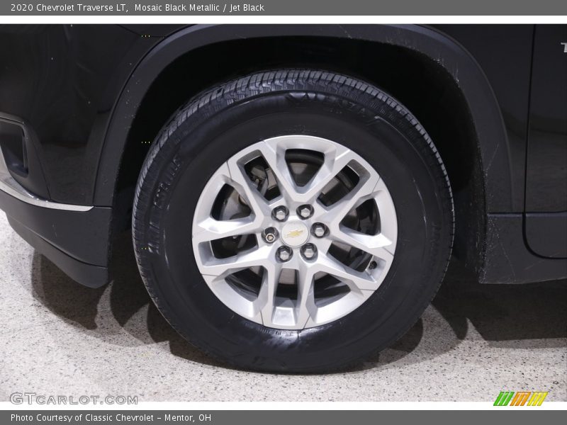 Mosaic Black Metallic / Jet Black 2020 Chevrolet Traverse LT