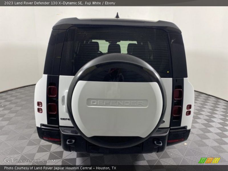 Fuji White / Ebony 2023 Land Rover Defender 130 X-Dynamic SE