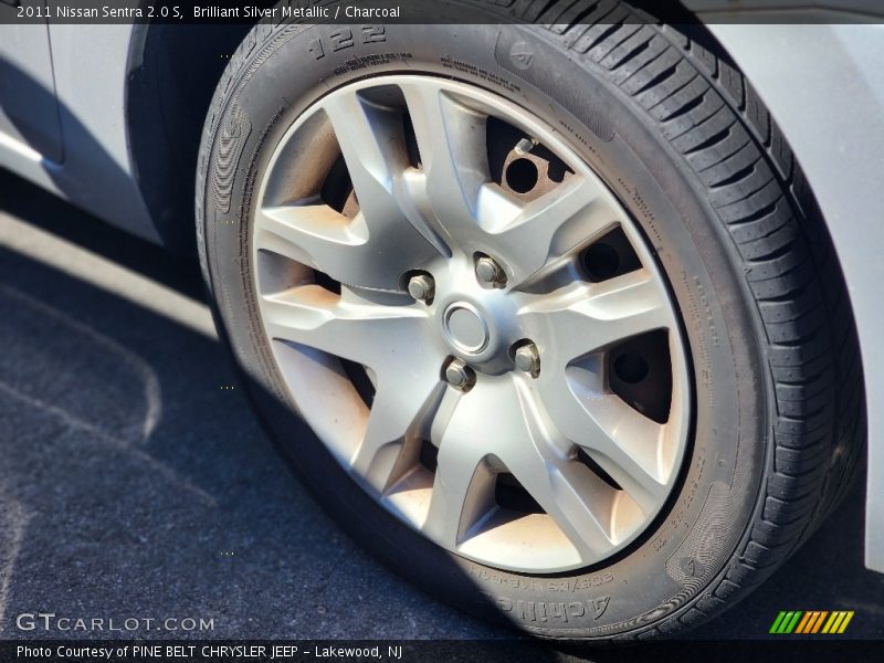 Brilliant Silver Metallic / Charcoal 2011 Nissan Sentra 2.0 S