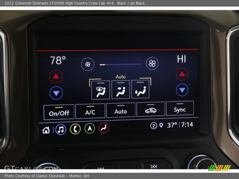 Controls of 2022 Silverado 2500HD High Country Crew Cab 4x4