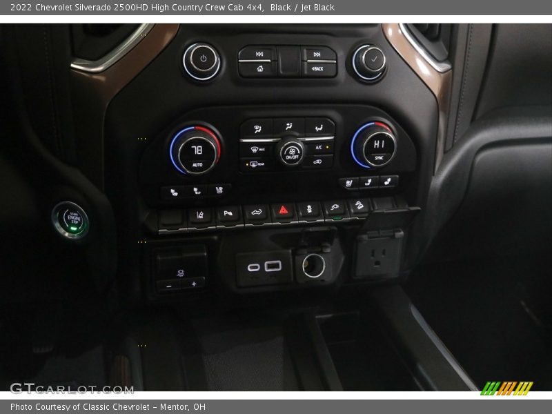 Controls of 2022 Silverado 2500HD High Country Crew Cab 4x4