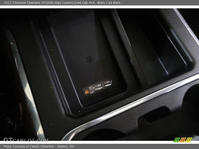 Black / Jet Black 2022 Chevrolet Silverado 2500HD High Country Crew Cab 4x4