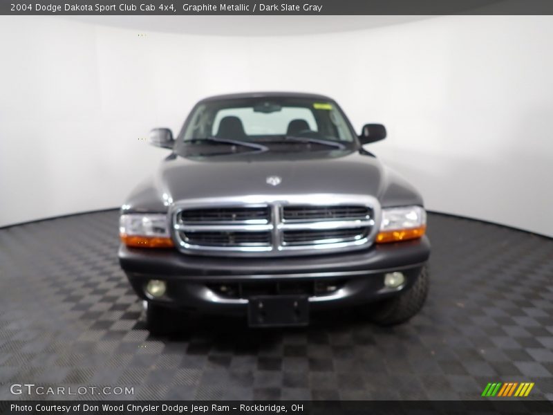 Graphite Metallic / Dark Slate Gray 2004 Dodge Dakota Sport Club Cab 4x4