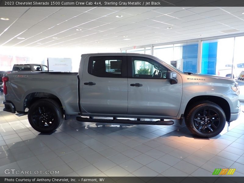 Sterling Gray Metallic / Jet Black 2023 Chevrolet Silverado 1500 Custom Crew Cab 4x4