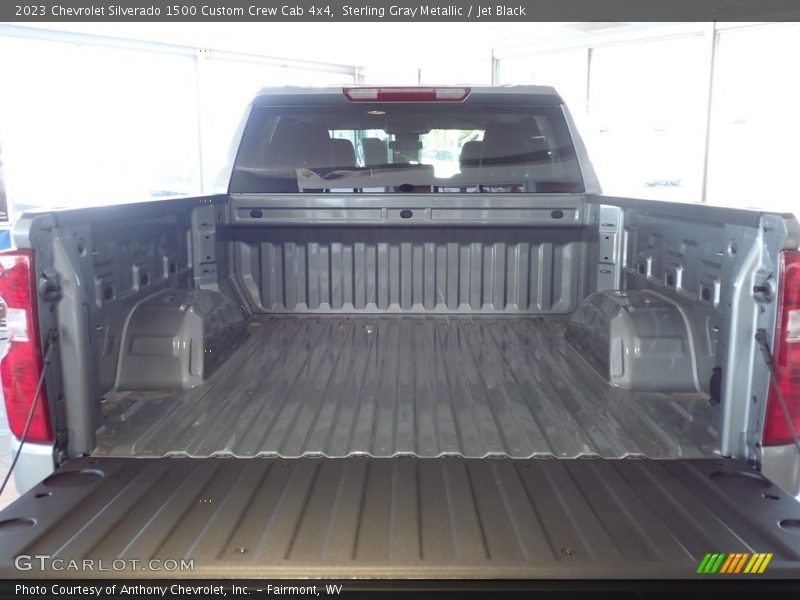 Sterling Gray Metallic / Jet Black 2023 Chevrolet Silverado 1500 Custom Crew Cab 4x4
