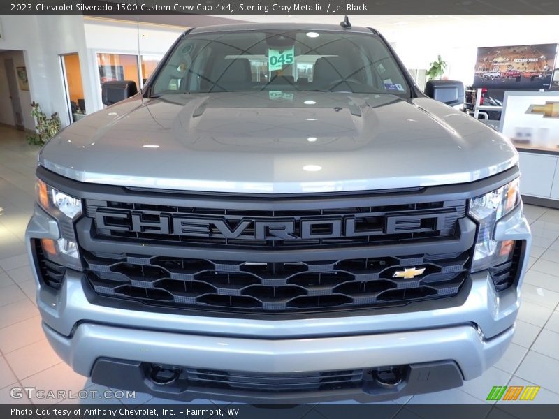 Sterling Gray Metallic / Jet Black 2023 Chevrolet Silverado 1500 Custom Crew Cab 4x4