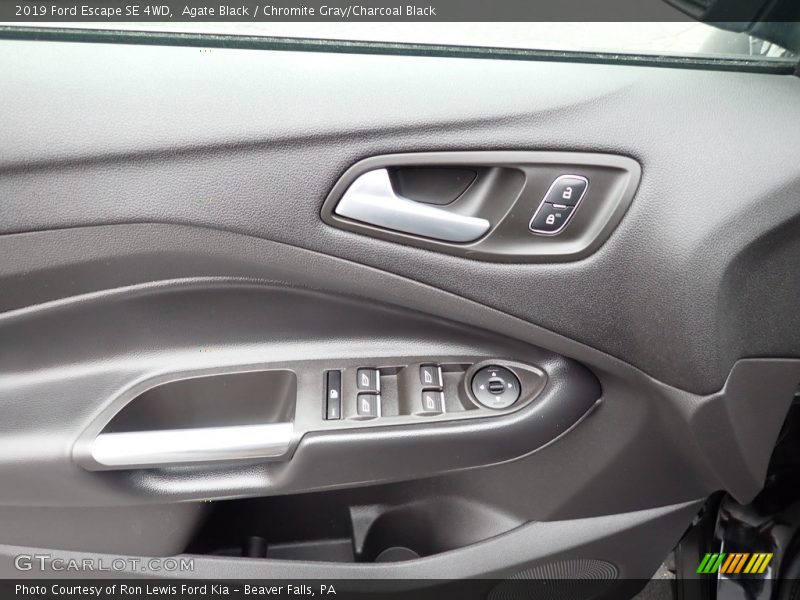 Agate Black / Chromite Gray/Charcoal Black 2019 Ford Escape SE 4WD