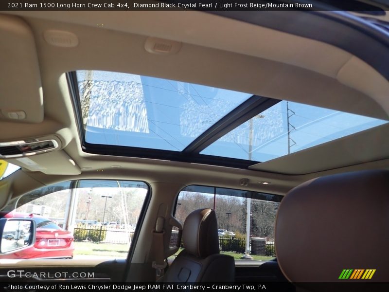 Diamond Black Crystal Pearl / Light Frost Beige/Mountain Brown 2021 Ram 1500 Long Horn Crew Cab 4x4