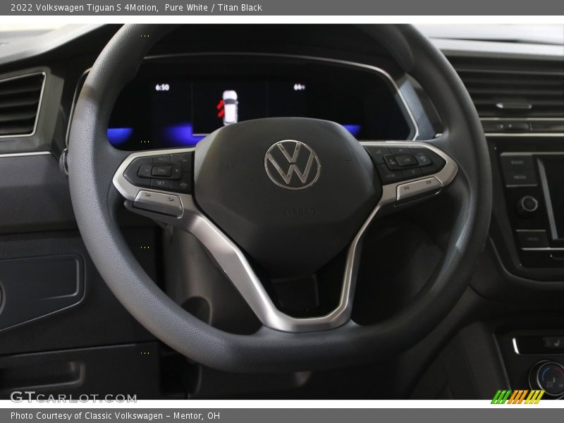  2022 Tiguan S 4Motion Steering Wheel