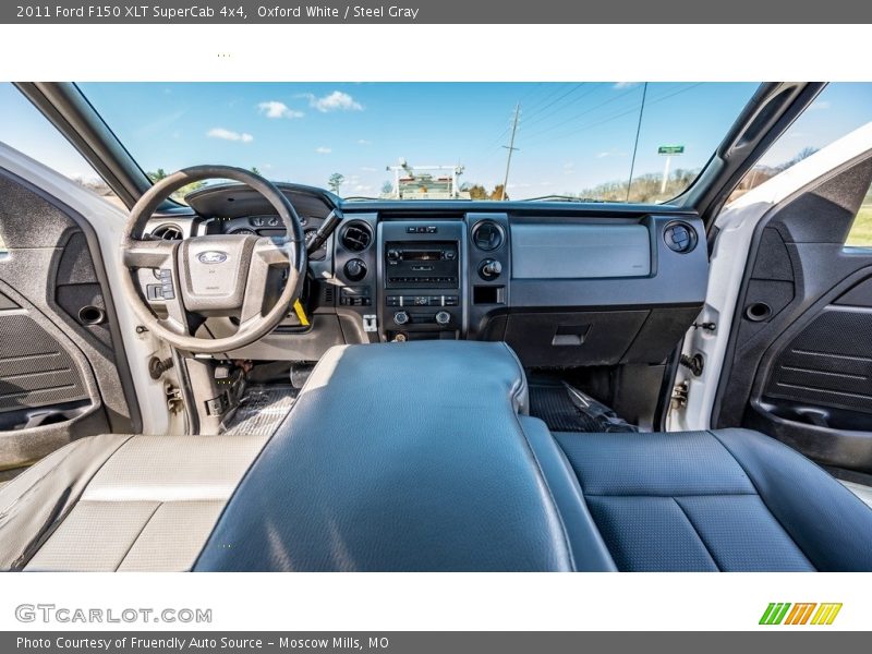 Oxford White / Steel Gray 2011 Ford F150 XLT SuperCab 4x4