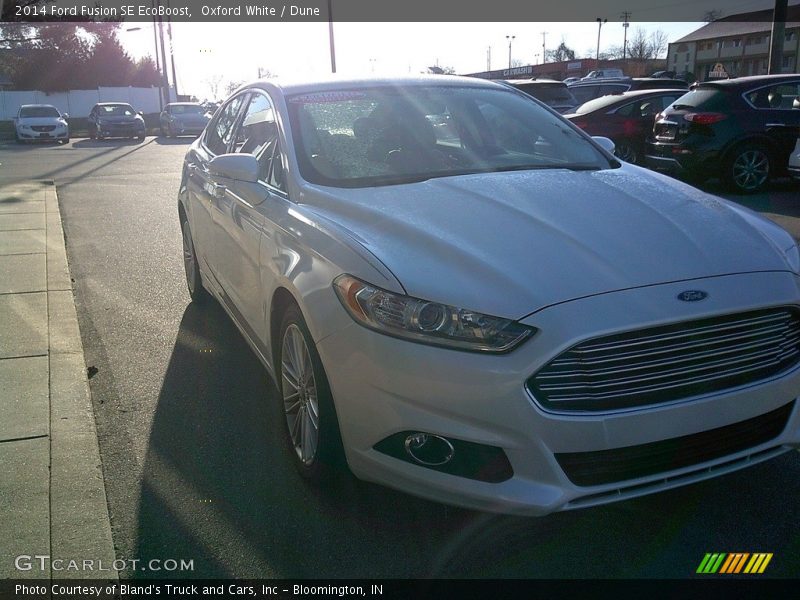 Oxford White / Dune 2014 Ford Fusion SE EcoBoost