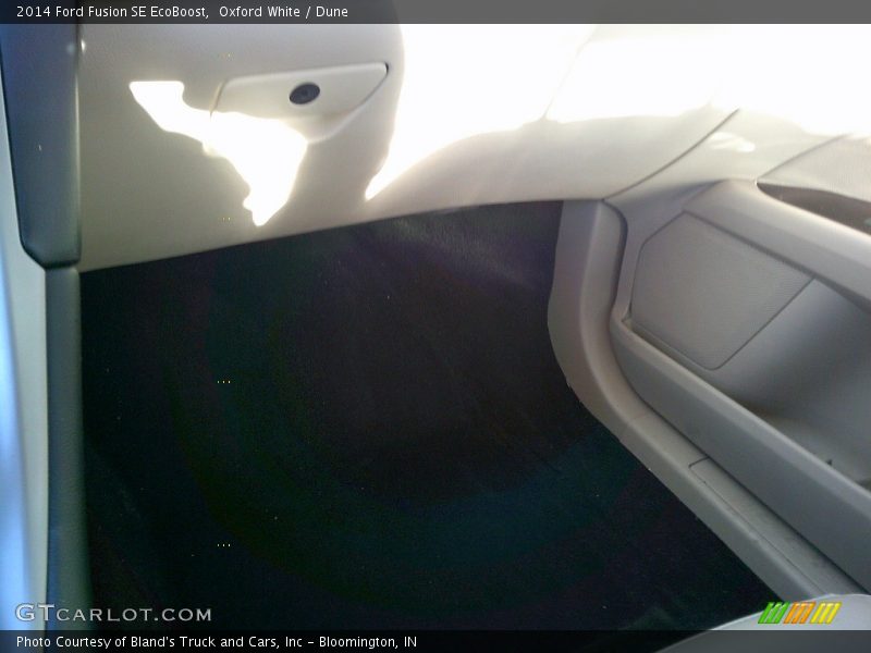 Oxford White / Dune 2014 Ford Fusion SE EcoBoost