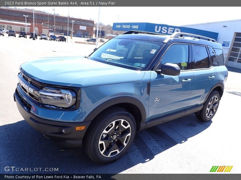 Front 3/4 View of 2023 Bronco Sport Outer Banks 4x4