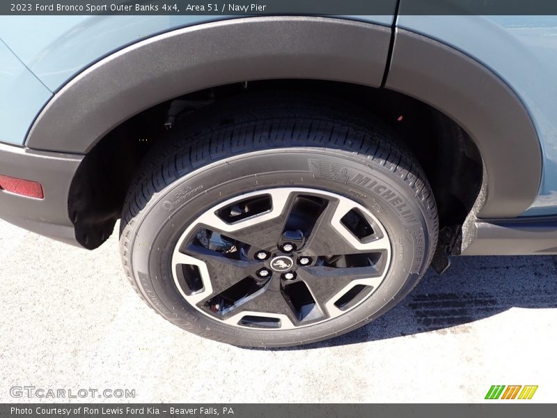 Area 51 / Navy Pier 2023 Ford Bronco Sport Outer Banks 4x4