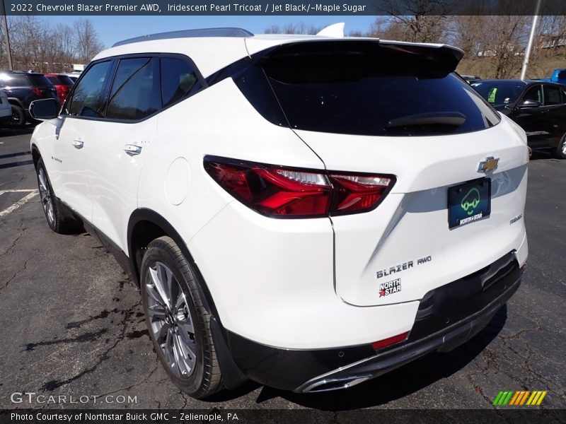 Iridescent Pearl Tricoat / Jet Black/­Maple Sugar 2022 Chevrolet Blazer Premier AWD