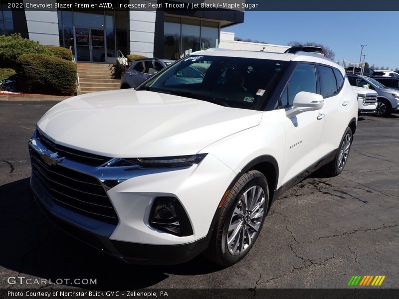 Iridescent Pearl Tricoat / Jet Black/­Maple Sugar 2022 Chevrolet Blazer Premier AWD