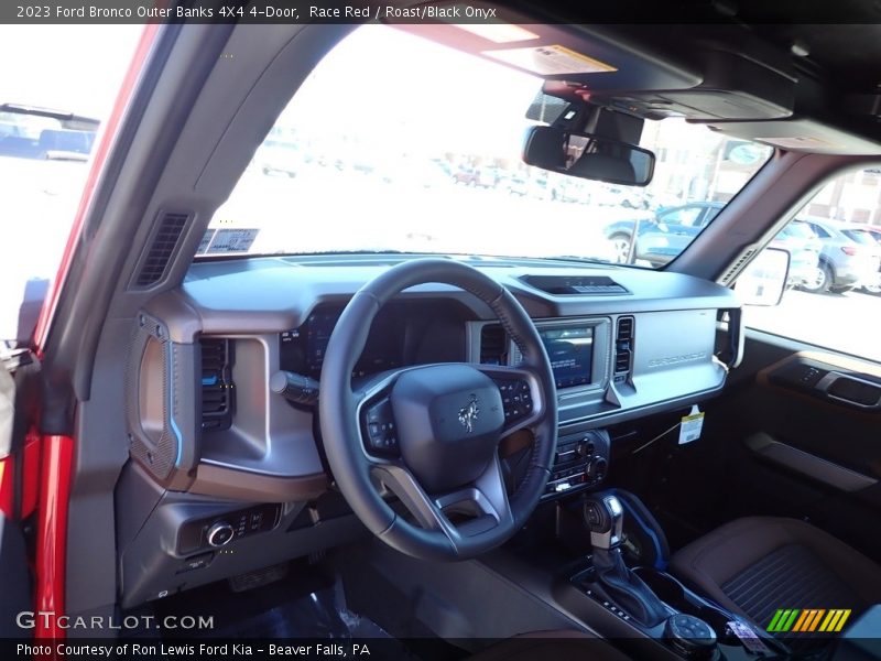 Race Red / Roast/Black Onyx 2023 Ford Bronco Outer Banks 4X4 4-Door