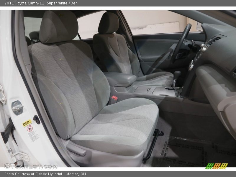 Super White / Ash 2011 Toyota Camry LE