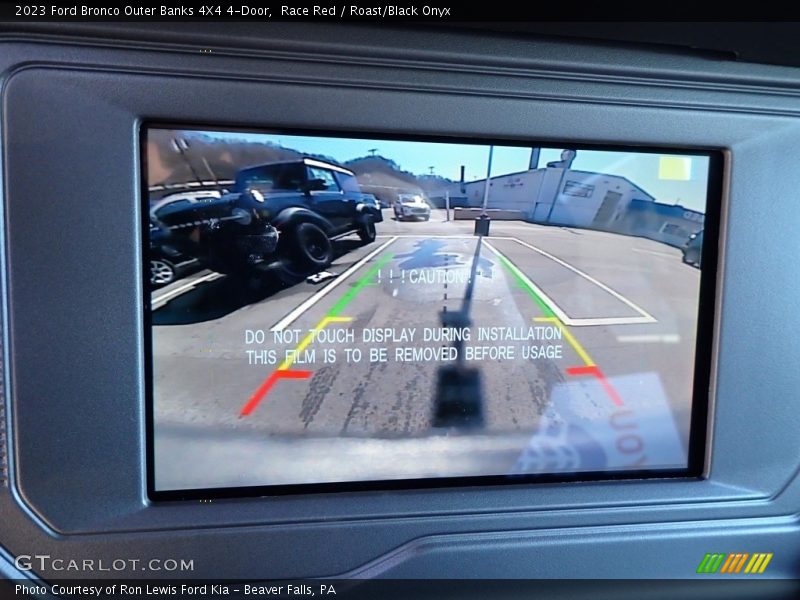 Race Red / Roast/Black Onyx 2023 Ford Bronco Outer Banks 4X4 4-Door