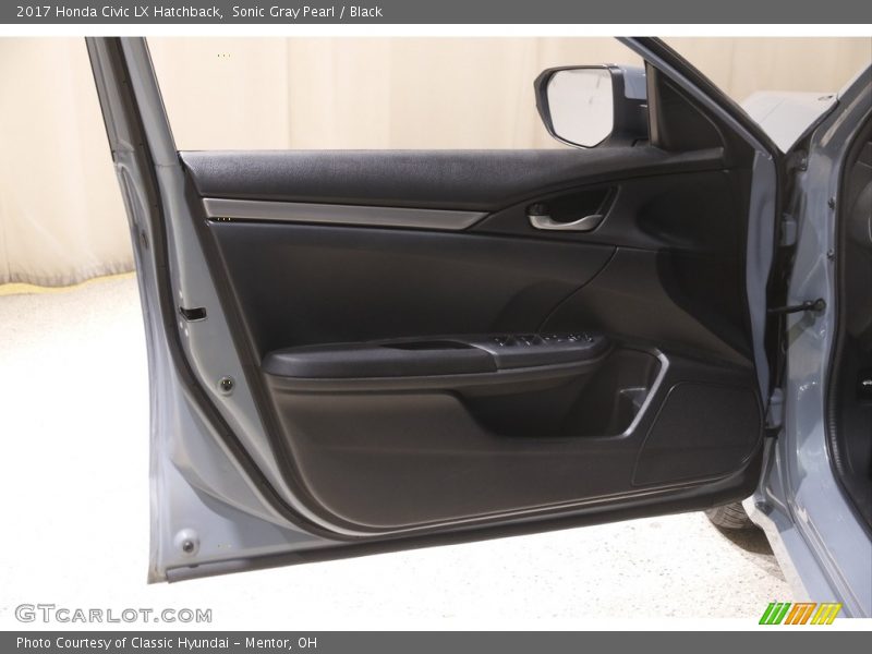 Sonic Gray Pearl / Black 2017 Honda Civic LX Hatchback