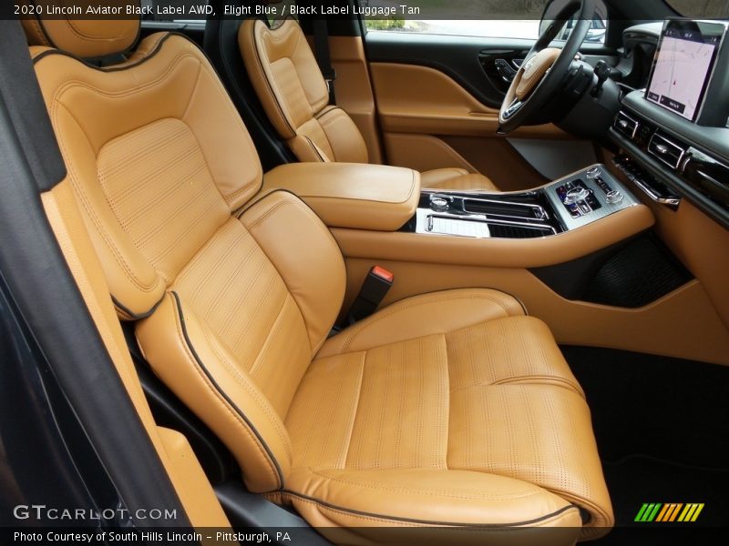 Front Seat of 2020 Aviator Black Label AWD