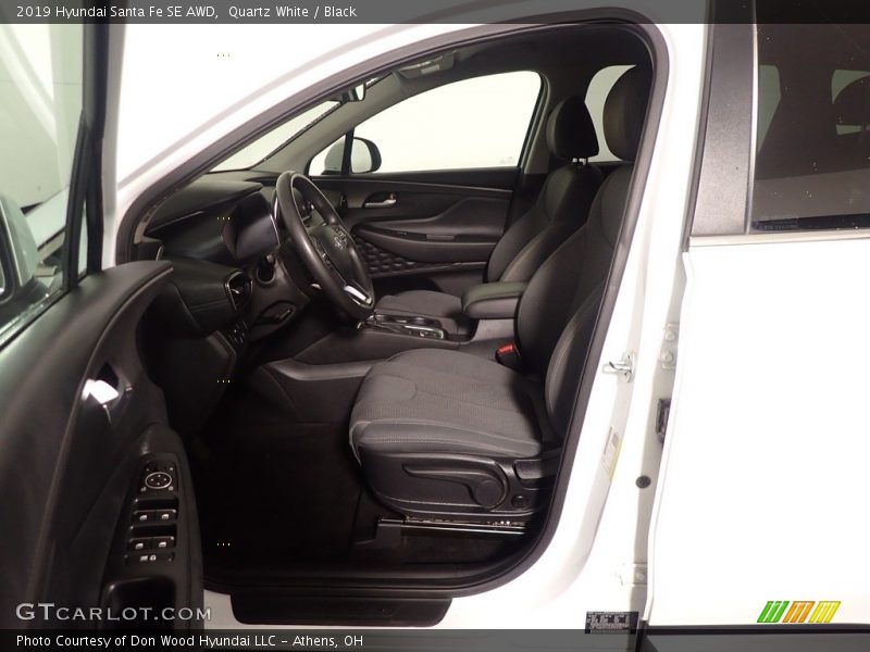 Quartz White / Black 2019 Hyundai Santa Fe SE AWD