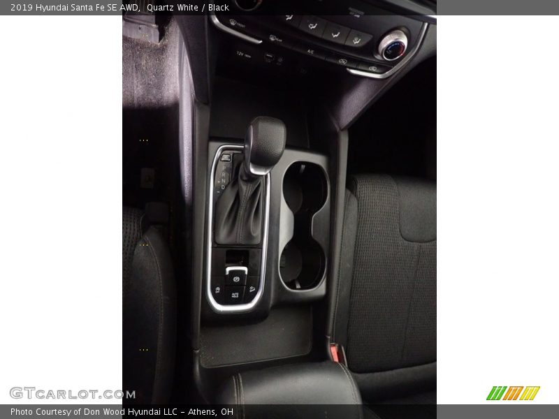 Quartz White / Black 2019 Hyundai Santa Fe SE AWD