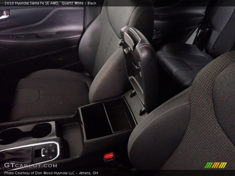 Quartz White / Black 2019 Hyundai Santa Fe SE AWD