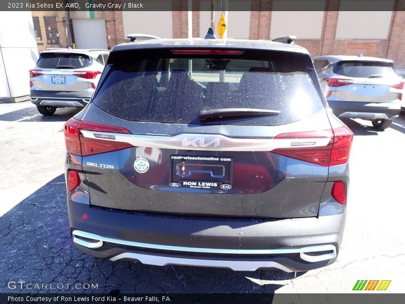 Gravity Gray / Black 2023 Kia Seltos EX AWD