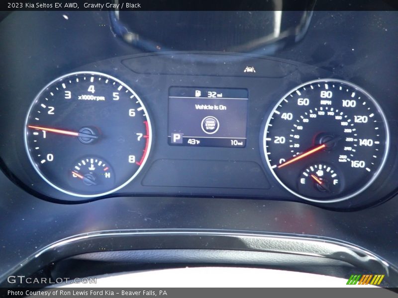 Gravity Gray / Black 2023 Kia Seltos EX AWD