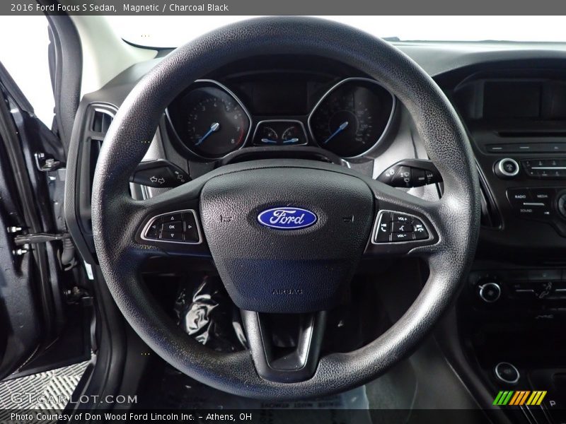 Magnetic / Charcoal Black 2016 Ford Focus S Sedan