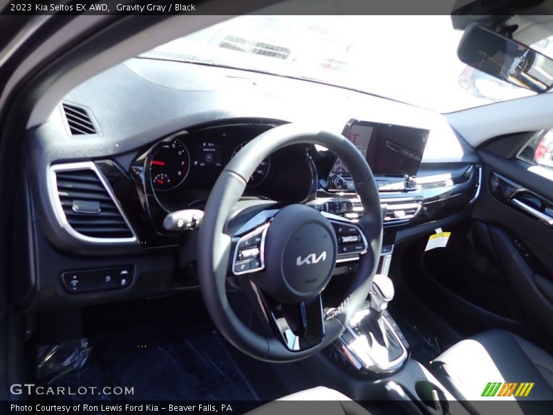 Gravity Gray / Black 2023 Kia Seltos EX AWD