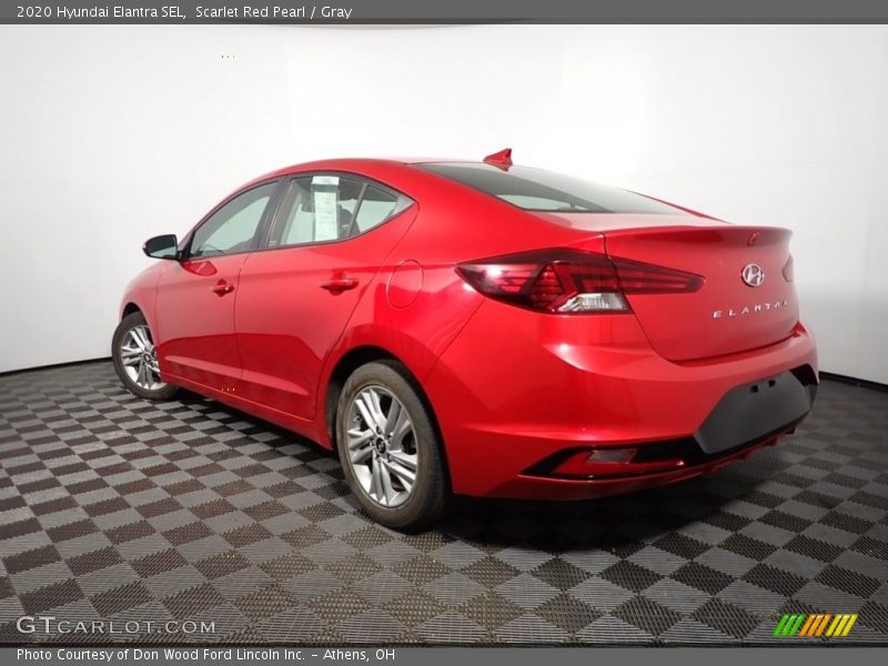 Scarlet Red Pearl / Gray 2020 Hyundai Elantra SEL