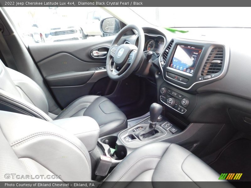 Diamond Black Crystal Pearl / Black 2022 Jeep Cherokee Latitude Lux 4x4